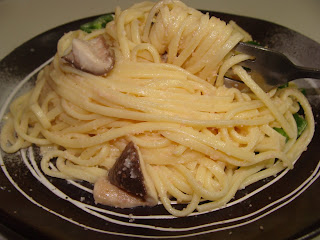 たらこマヨネーズパスタ (pasta cu icre de cod)
