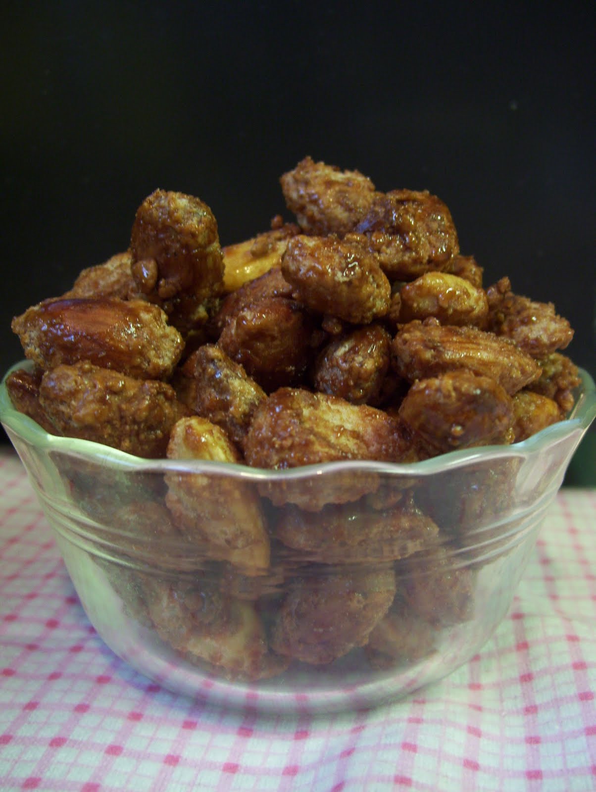 [glazed+almonds+003.jpg]