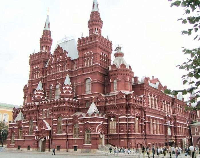 http://1.bp.blogspot.com/_mGAtjL58Ndk/TUbzoVYzuaI/AAAAAAAABVw/BFqaDQ3OyZQ/s1600/Moscow_State_Historical_Museum.jpg