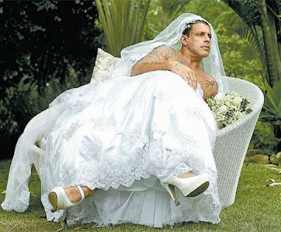 Alexandre Frota vestido de noiva - crossdresser