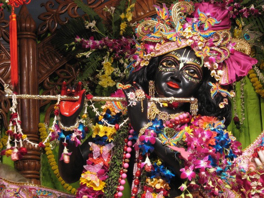 [Krishna_ISKCON_Mayapur_2008.jpg]