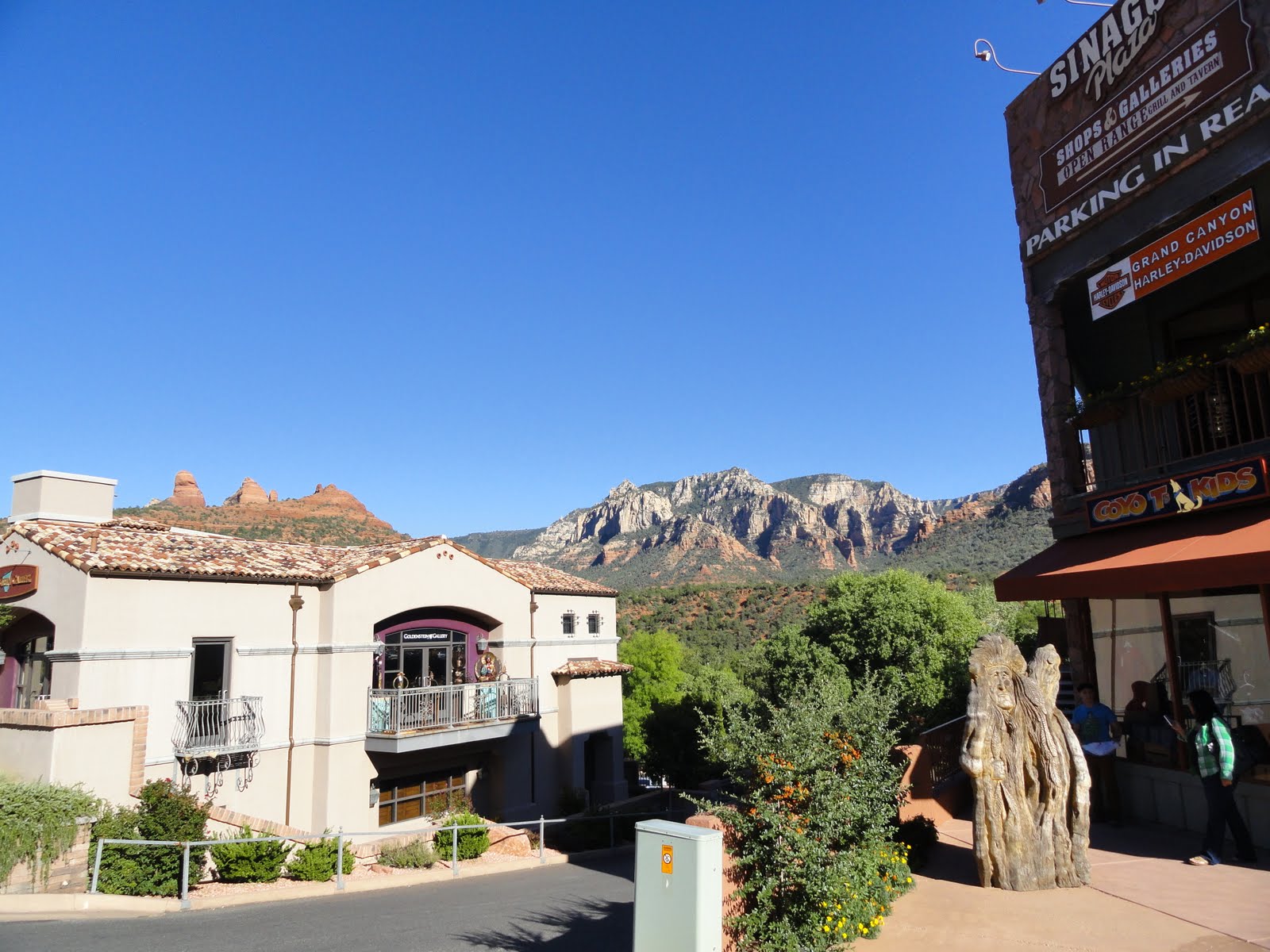 HIKE FOR WINE UPTOWN SEDONA