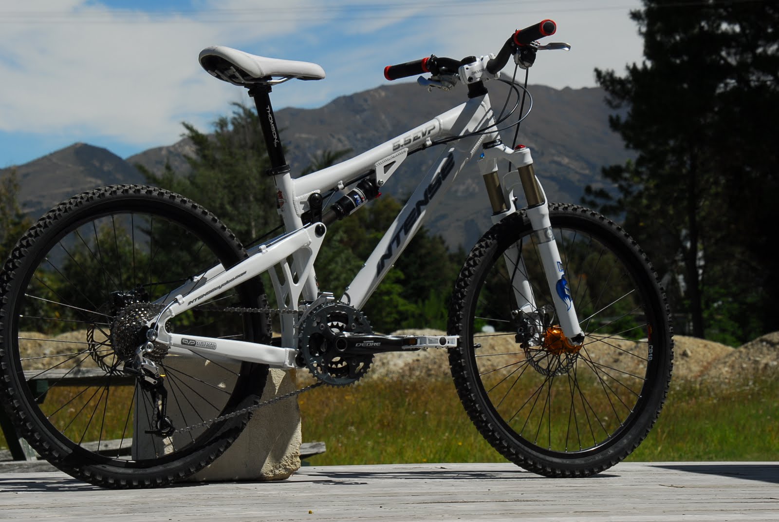 Black Peak Enterprises 24inch dual suspension trail bike