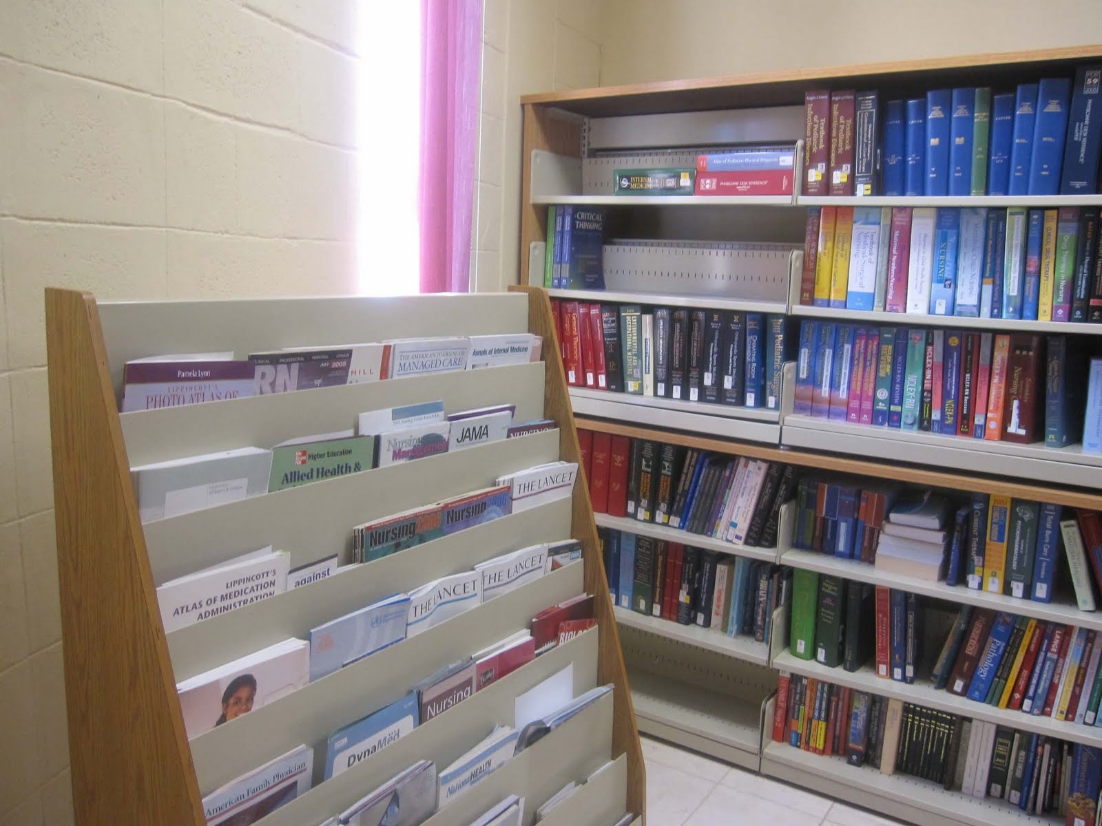 Operation Medical Libraries University of Health Sciences Antigua