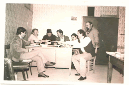 η πρώτη συντακτική ομάδα