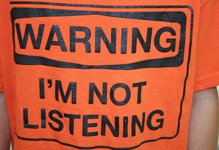 [T-Shirt-Warning+I'm+Not+Listening-778376.jpg]