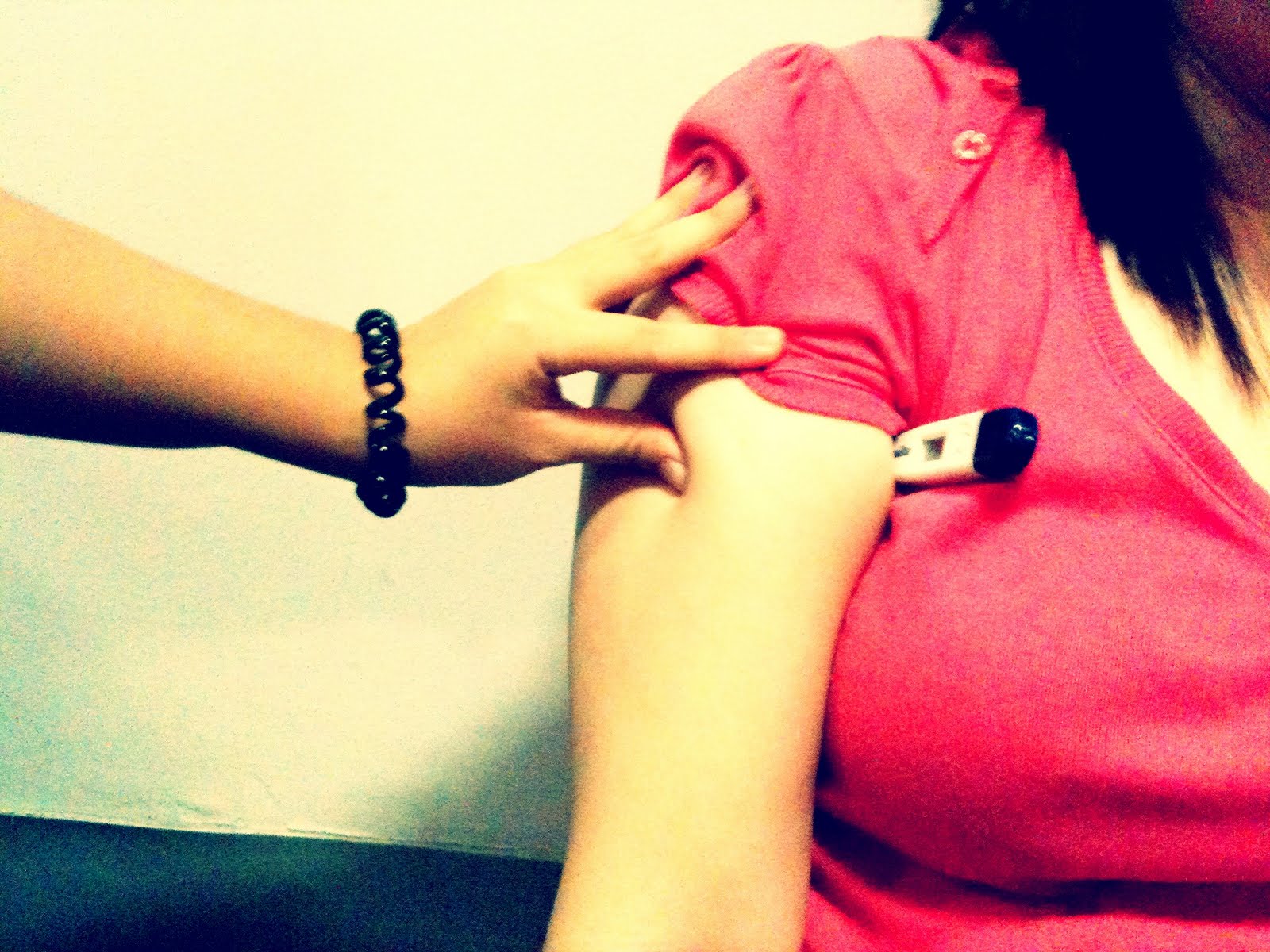 hip-pain-running-back-49ers-pain-in-hip-worse-at-night-time-wrist
