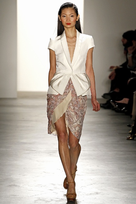 ASIAN MODELS BLOG: New York Fashion Week, Spring/Summer 2011: Monday ...