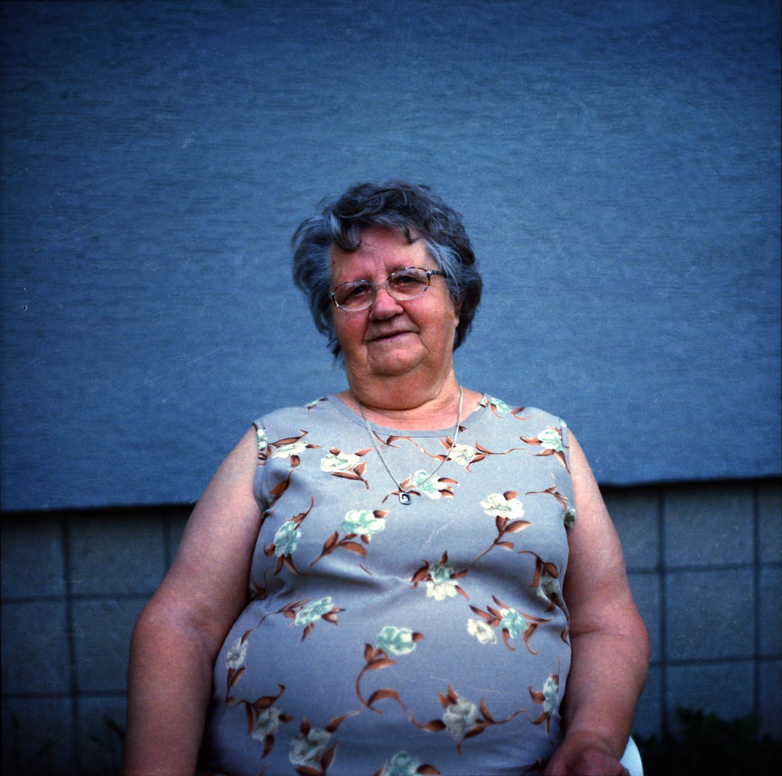 Babcia Kupiła Cukierki Dla Swoich Wnuków 8smy: Babcia Ka.