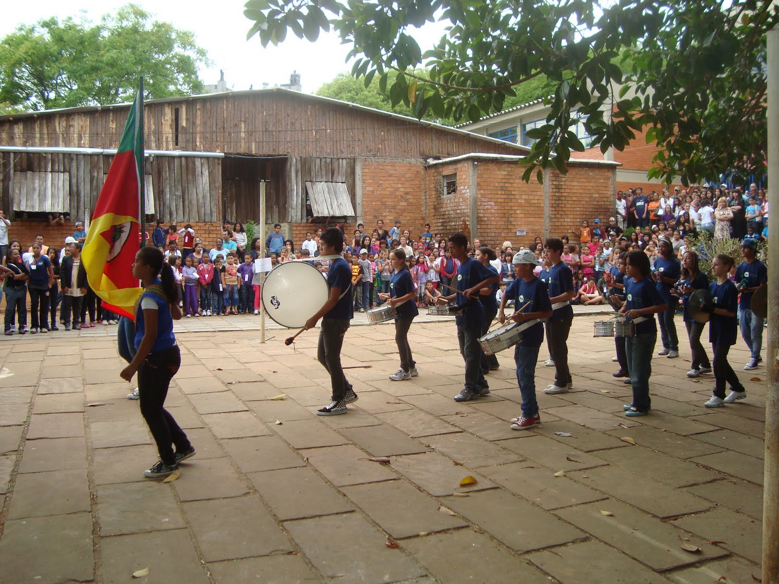 Esporte + Design: Escola Monsenhor Leopold Hoff