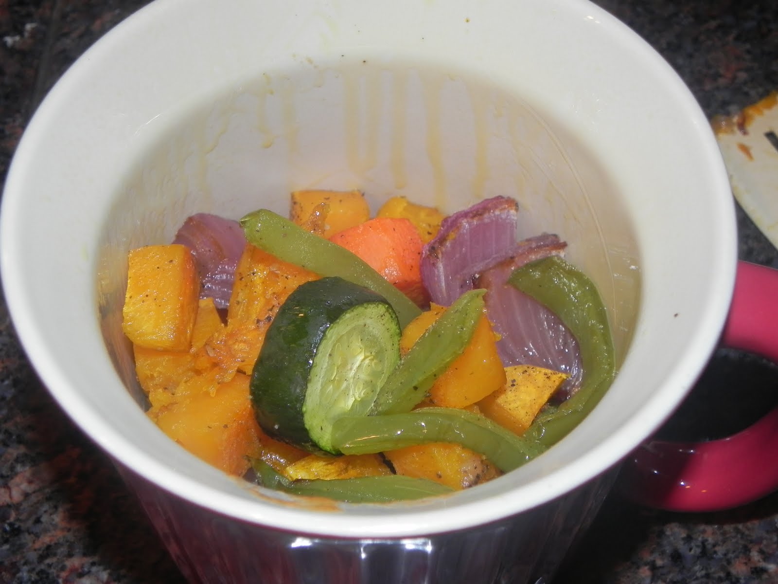 Farrah's Food Adventures: Chicken and Veggie Bake