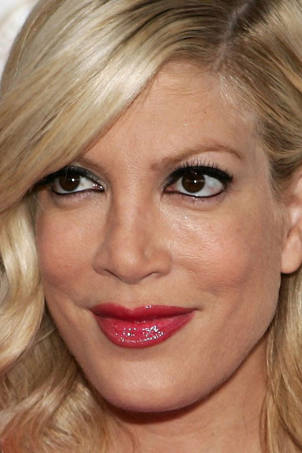 [celebrity_microscope_45.jpg]