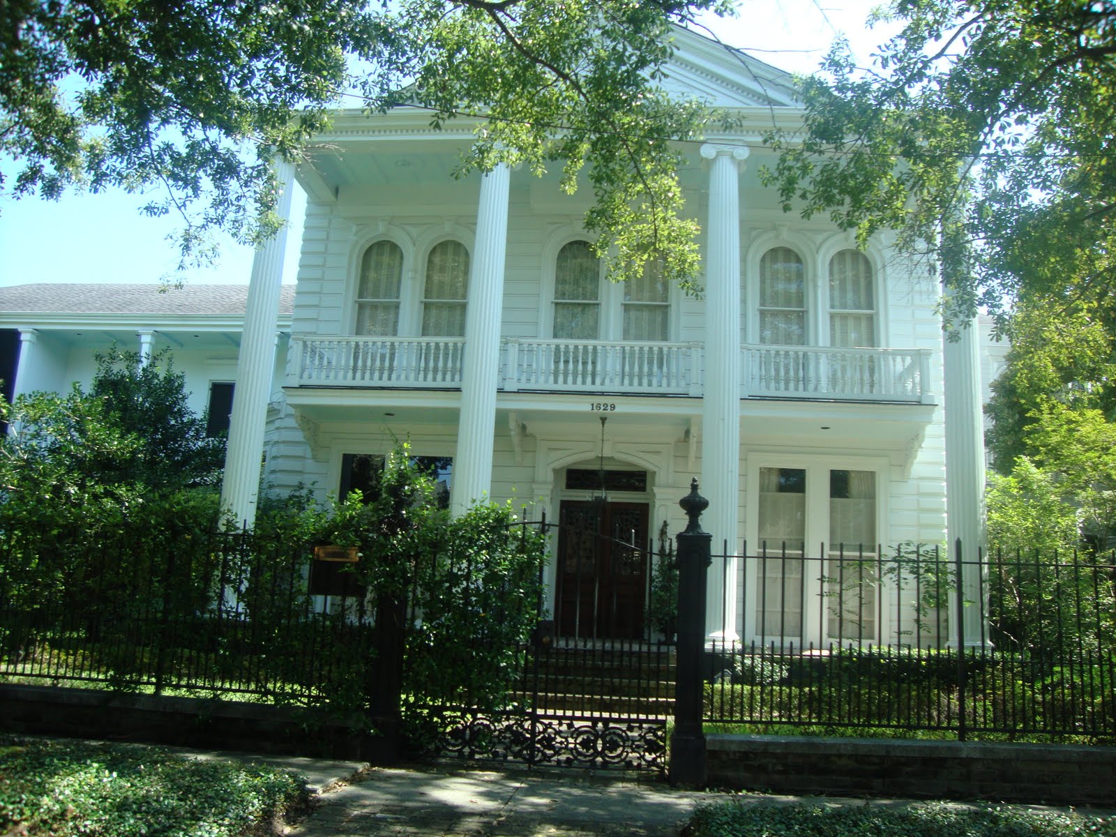 Private Summers' Journal Amazing Antebellum Homes