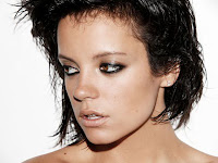 Star: Lily Allen nua na "GQ"