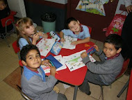 Realizando sus actividades