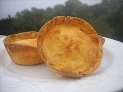 Cestita de tortilla de patata con chistorra