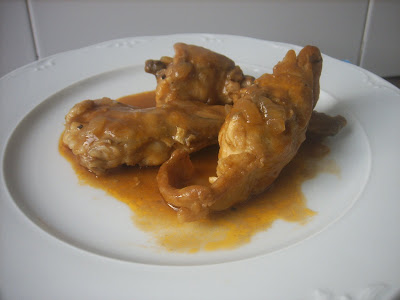 Conejo en salsa chocolateada