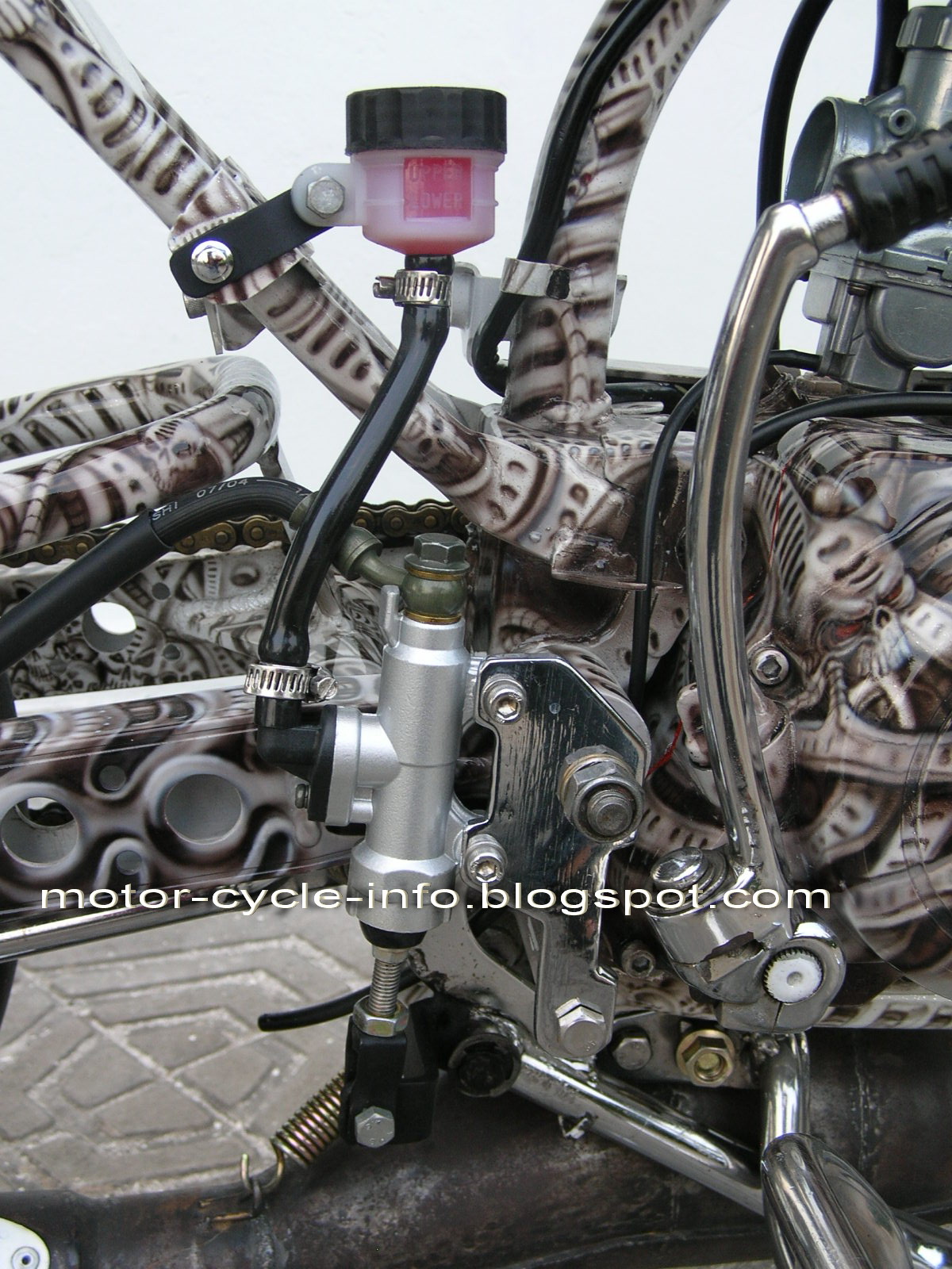 Modivication Of Vehicle Modif YAMAHA RX KING Airbrush Extreme