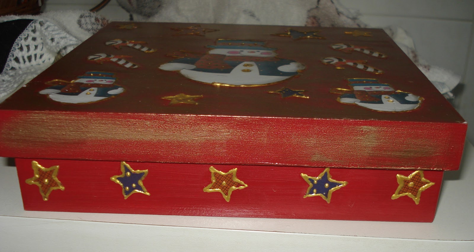 Artes da Faby Caixa MDF (decoupage com papel motivo natal)