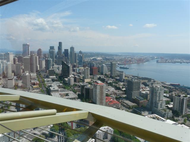 [SeattleCenter+100+(Small).jpg]