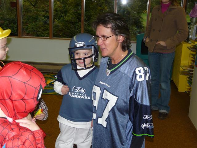 [Oct31+019+(Small).jpg]