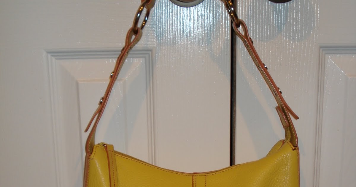Caroline&#39;s Closet: Selling Handbags on eBay