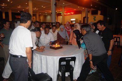 [heppi+besday+to+us]