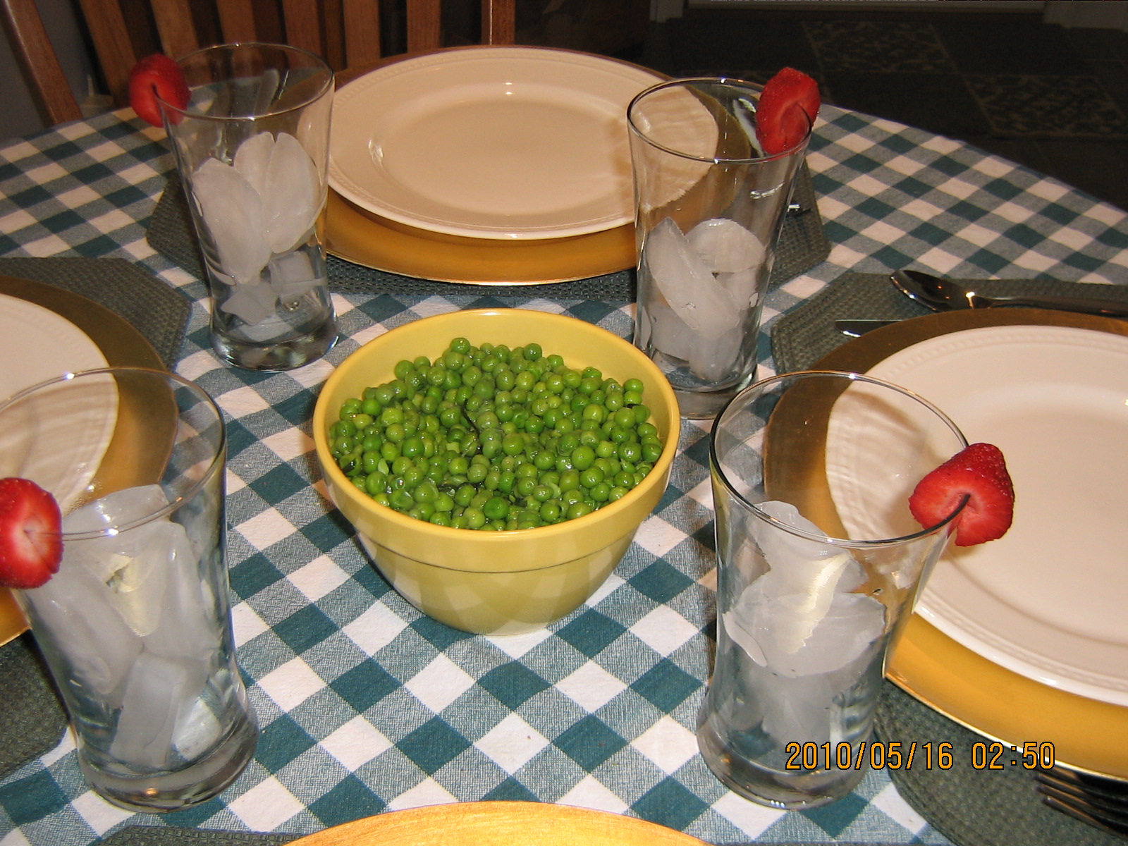 Weekends with Paula Deen Baby Peas with Tarragon Butter
