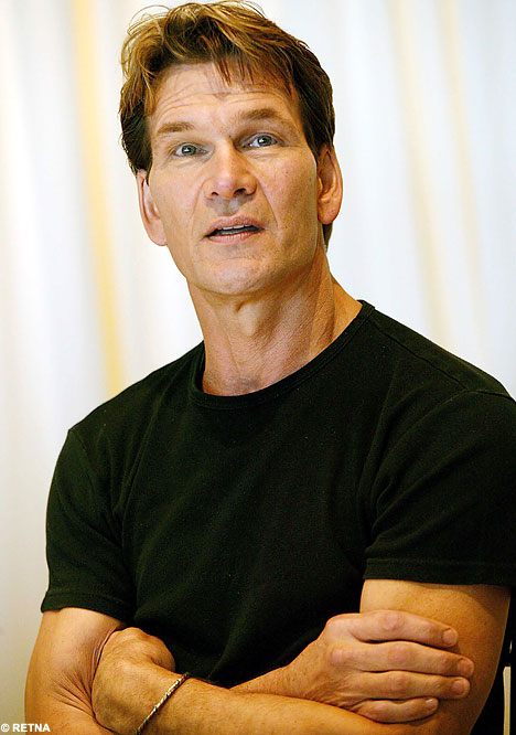 [PatrickSwayzeRETNA_468x666.jpg]