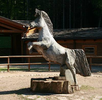 [scultura_violin.jpg]