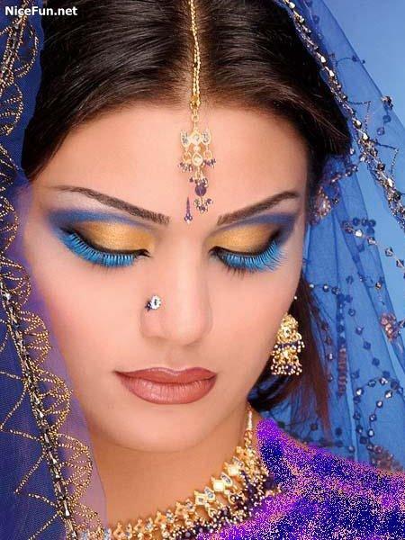 Arabic Makeup, Different looks, Hijab styles XD! Indian Pakistani Bridal