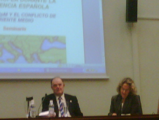 [foto+con+paz.+conferencia+mediterraneo]