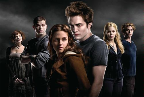 Cullens by Moonlight