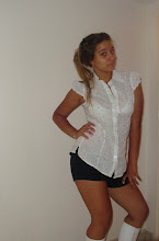 Me colgue de tu mirada, me resbale en tu nariz