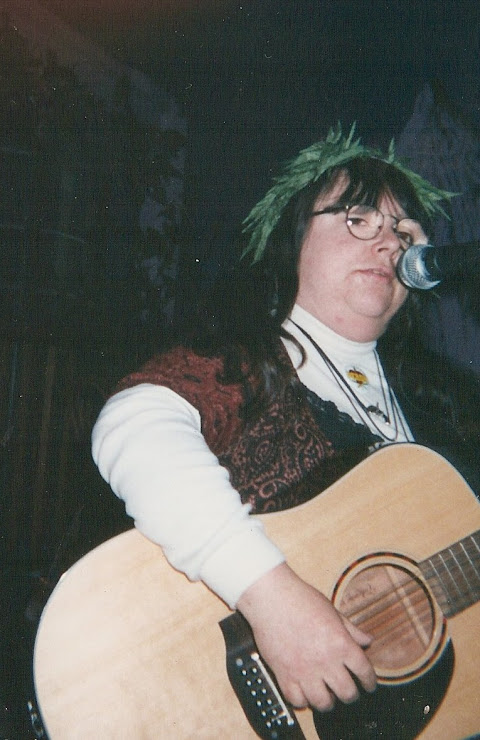 Randi on stage @ 1444 Market Street  1997