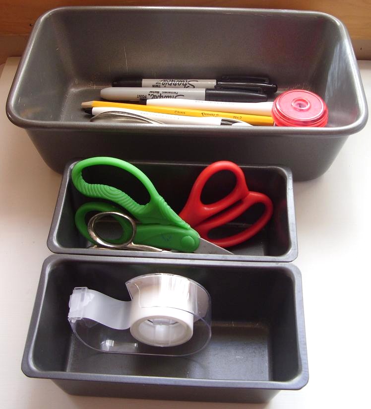 ShabbyNChic Upcycle Your Baking Pans