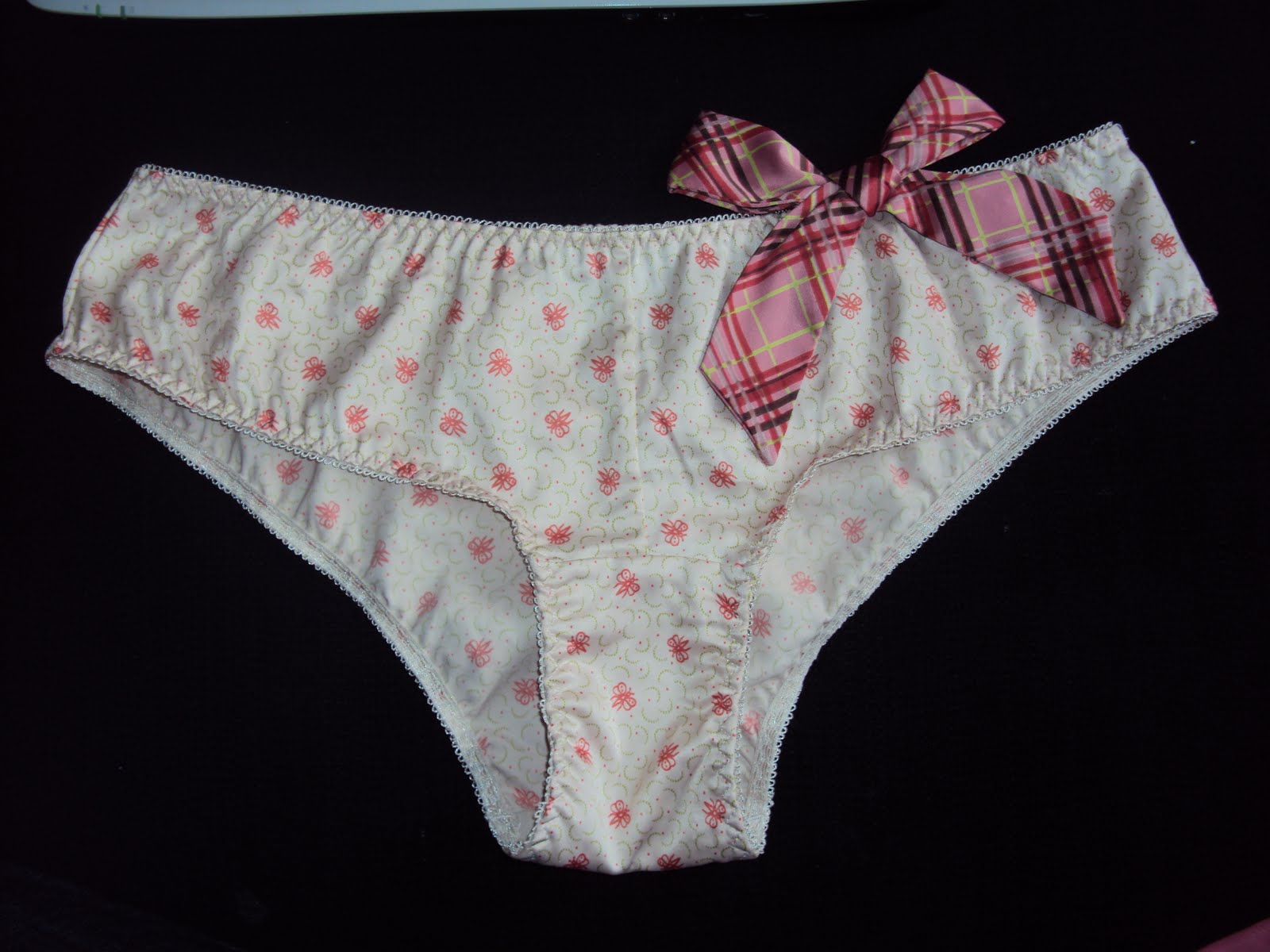 Glamour New York Ropa Interior Victoria