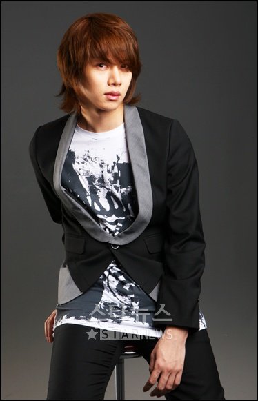 [Info] Calling out Kim Heechul's Petals! Random facts about Heecul