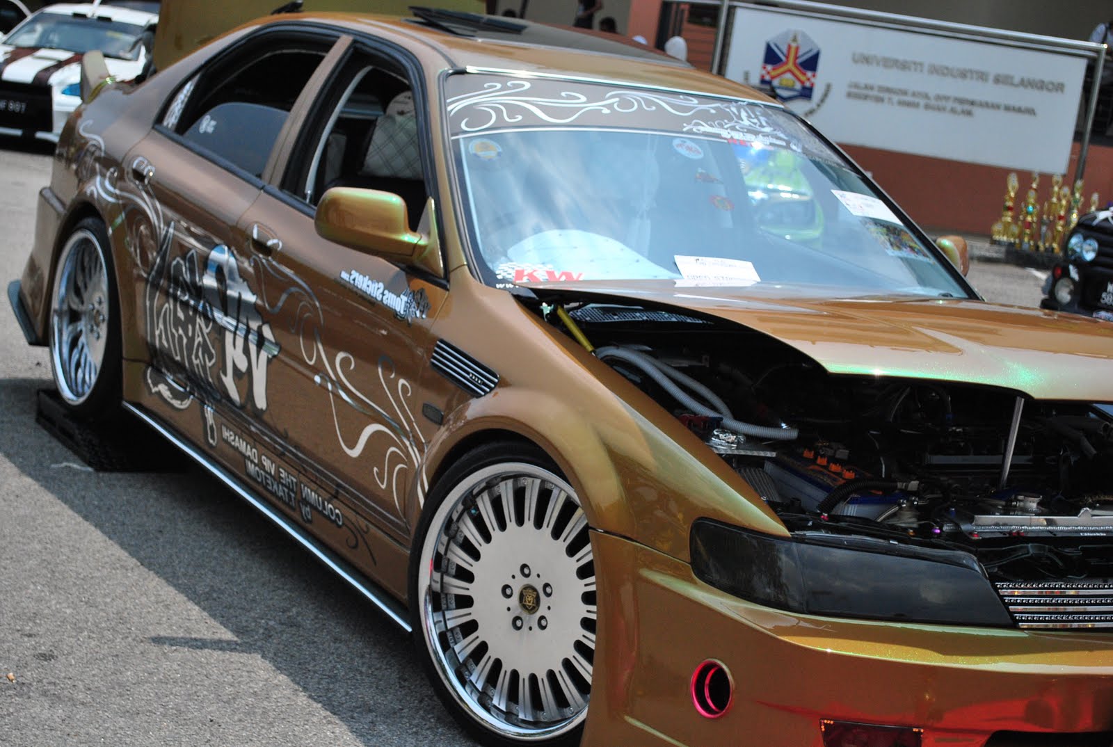 [MAKNA+AUTO+SHOW+018.jpg]