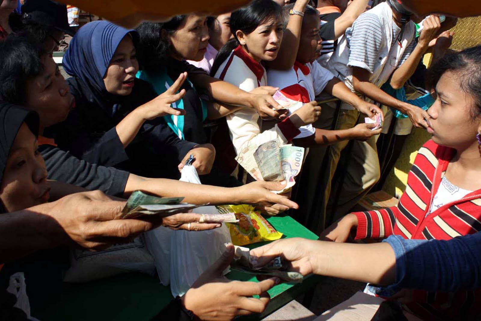 Jurnal Nusantara Jatim siap sebar 2 000 paket sembako