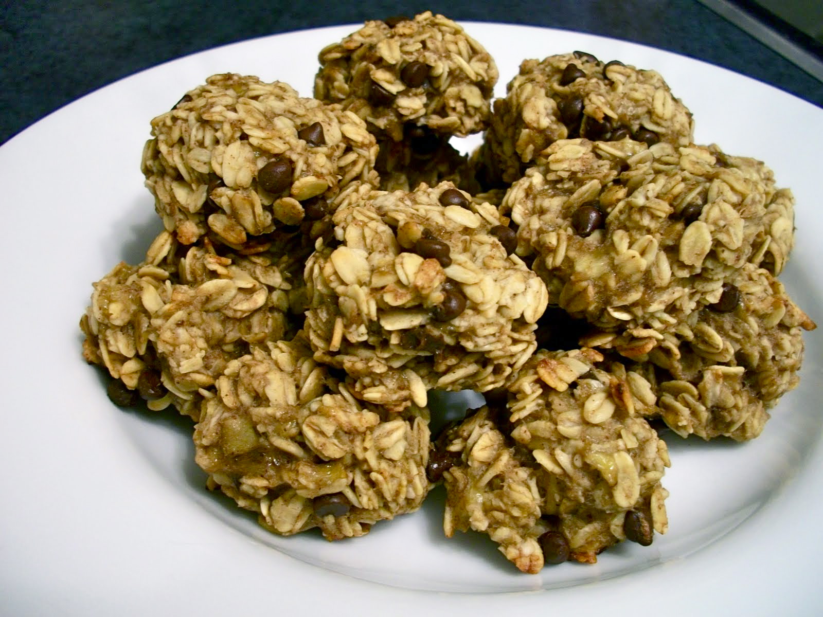 Brooke Bakes Banana Oatmeal Clusters