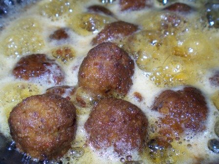 [Shikampuri+Kebab+(5).jpg]