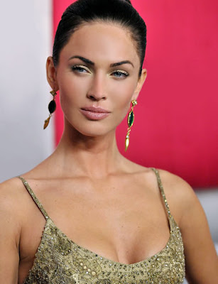 Universal Cinema's News: Megan Fox SEXY WALLPAPERS, Megan Fox PICTURES