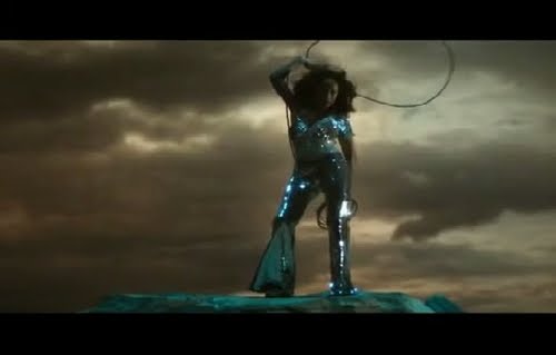 [Sade+-+Soldier+of+Love+10.jpg]