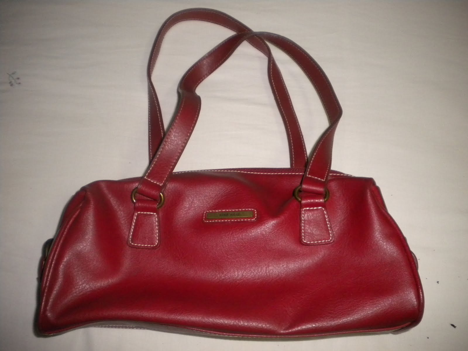 chi.garage.sale: Preloved Nine West Handbag