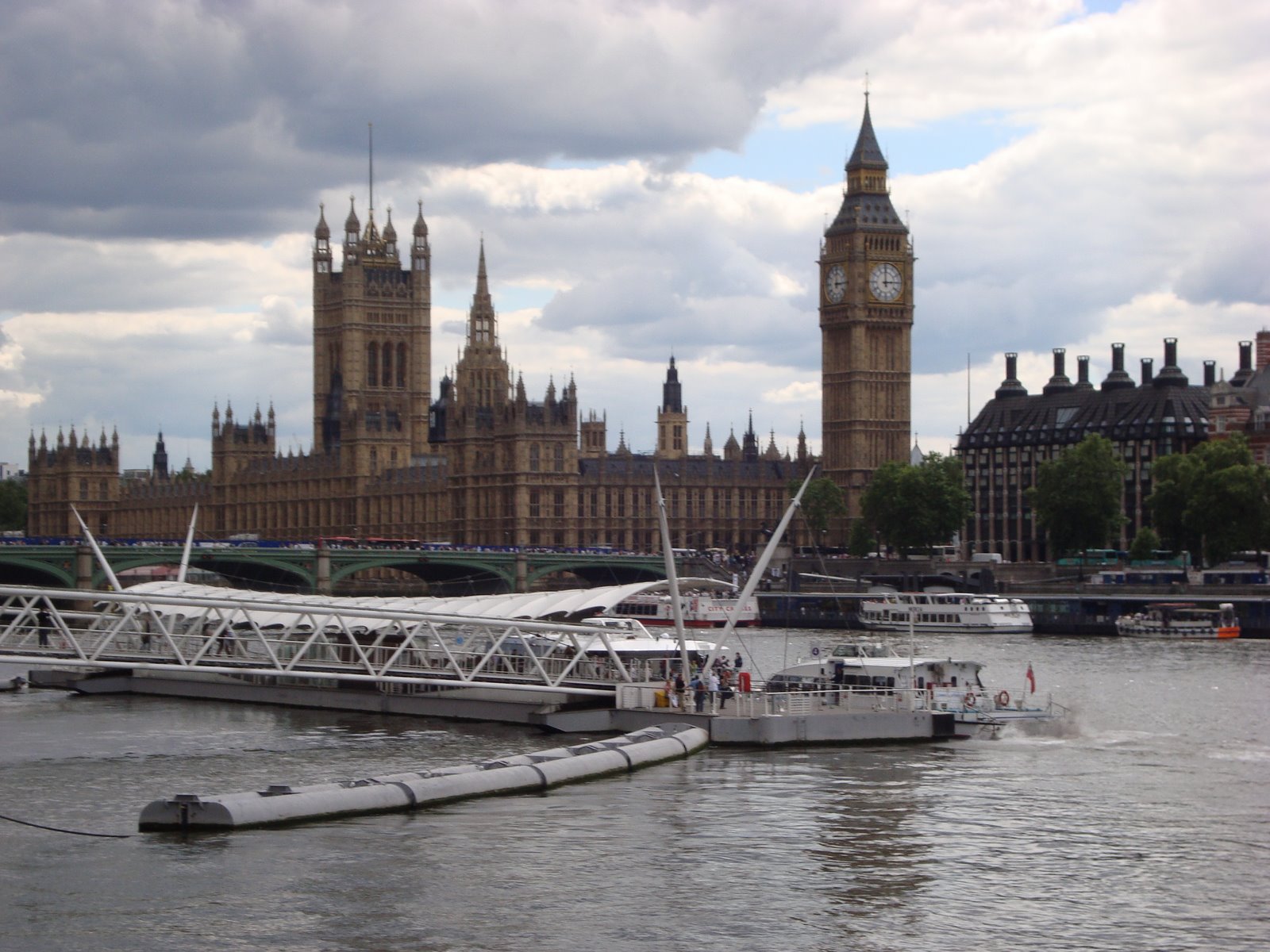 [London+Day+#1+041.jpg]