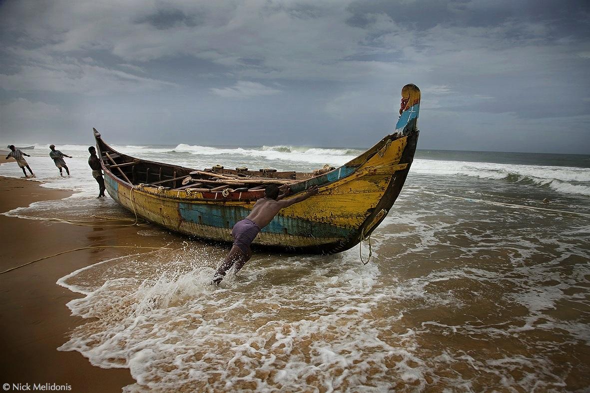 Indigenous Boats: Surf Boats in India and Portugal