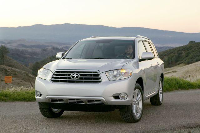 [2008-Toyota-Highlander-2nd-Generation-SUV-J-640.jpeg]