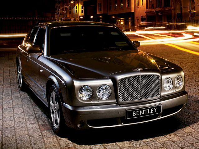 [2009-Bentley-Arnage-We-might-see-a-Veyron-Powered-Prototype-A-640.jpeg]
