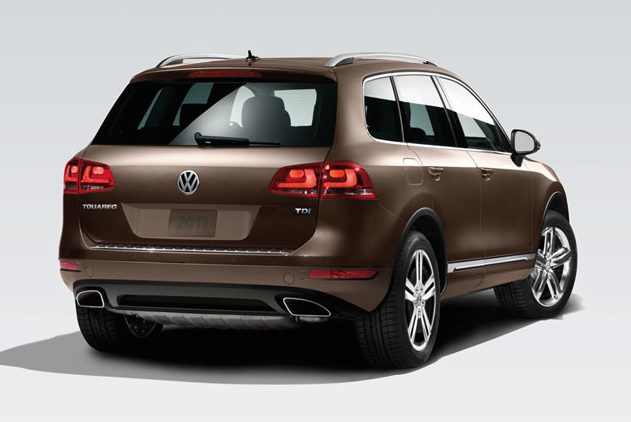 small luxury suv small luxury suv